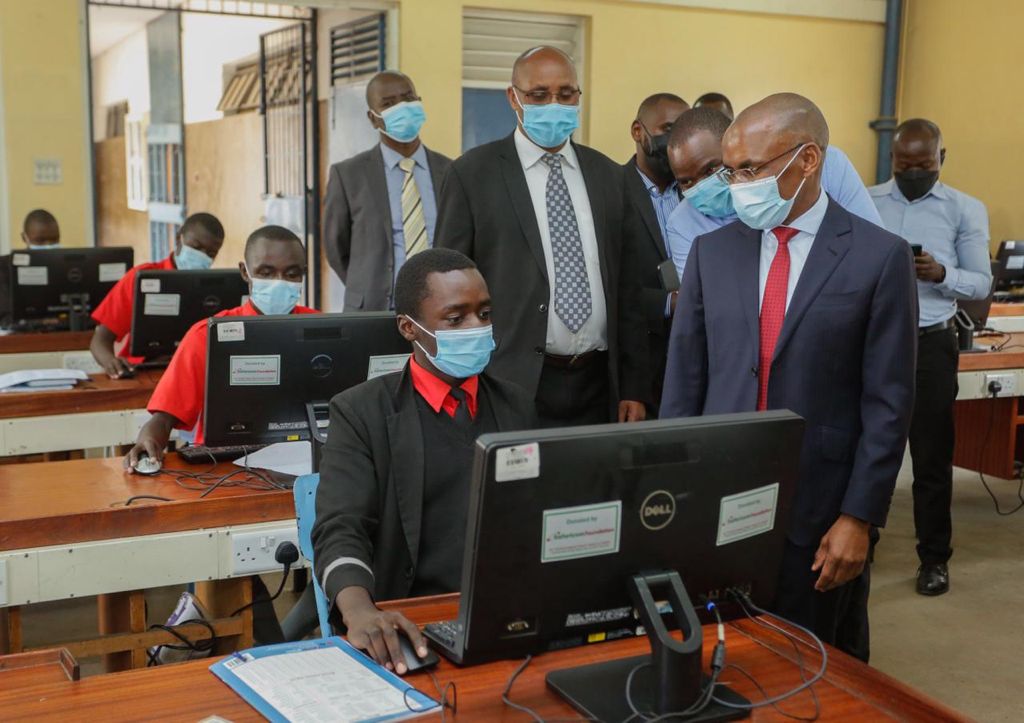 More Starehe students to access Computer Studies